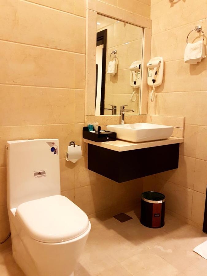 ניזווא Tanuf Residency Hotel מראה חיצוני תמונה
