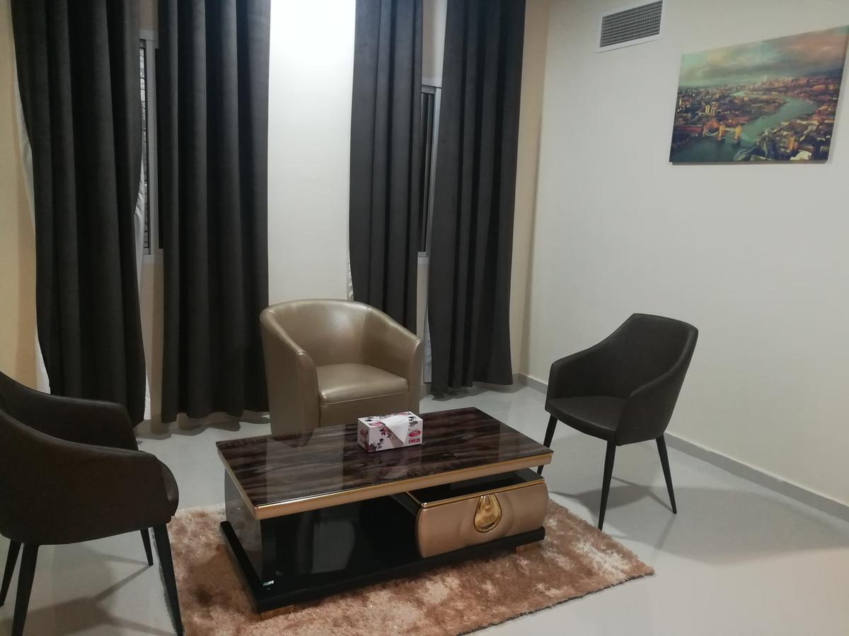 ניזווא Tanuf Residency Hotel מראה חיצוני תמונה